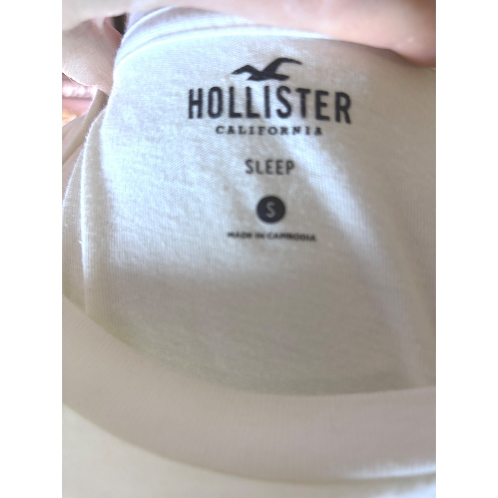 Hollister California Santa Graphic Sleep Shirt Long Sleeve‎ Small - Picture 3 of 5